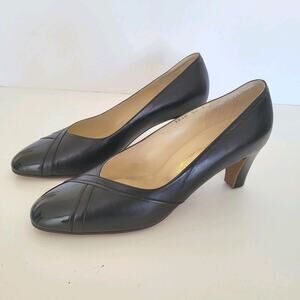 Yoshioya Geniu Leather Pump Heels Size Slip On US 5 35 22 Black Designer Classic